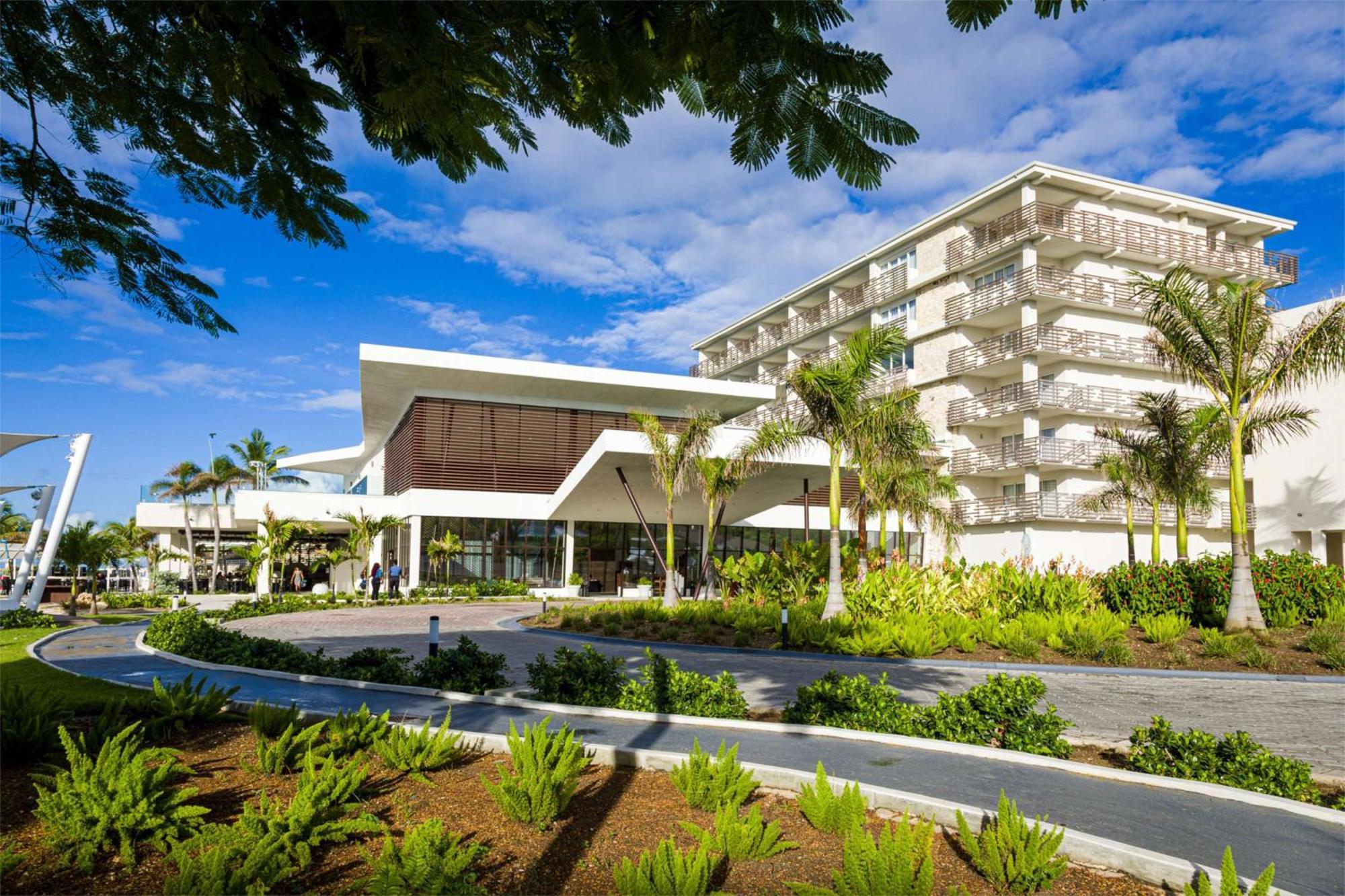 Sonesta Ocean Point Resort (Adults Only) Maho Exterior photo