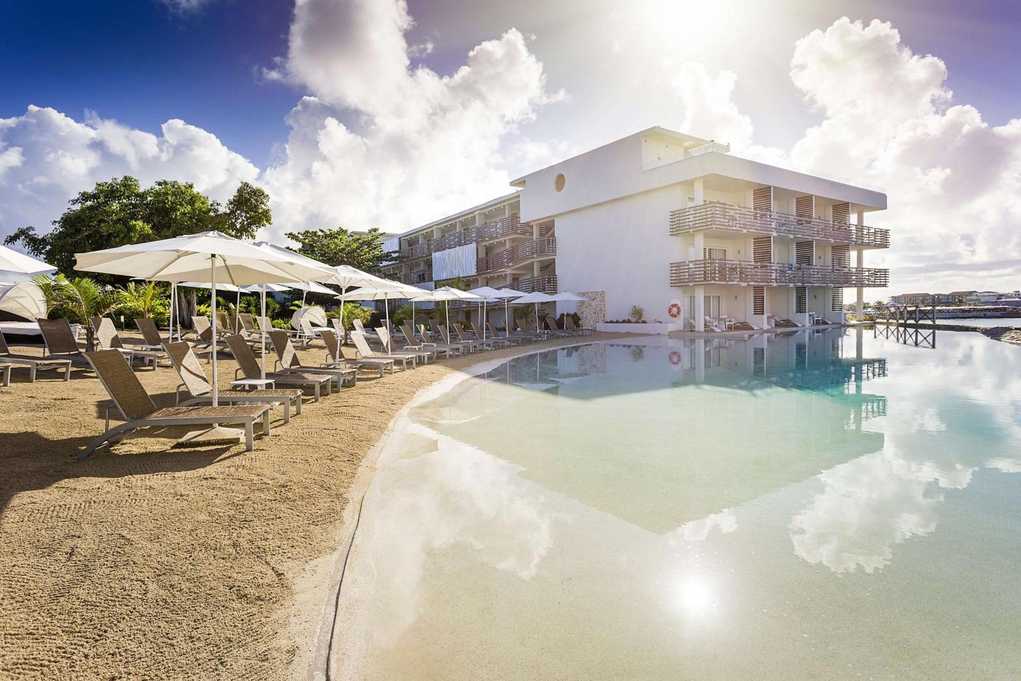 Sonesta Ocean Point Resort (Adults Only) Maho Exterior photo